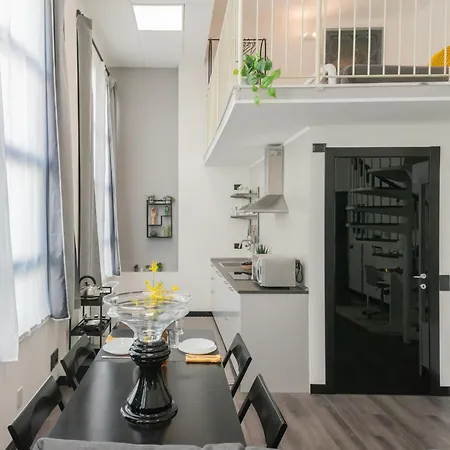 Architect's Loft By Rent