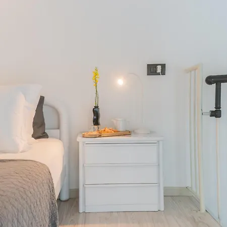 Apartment Architect's Loft By Rent