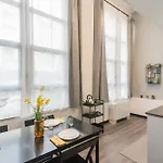 Architect's Loft By Rent شقة